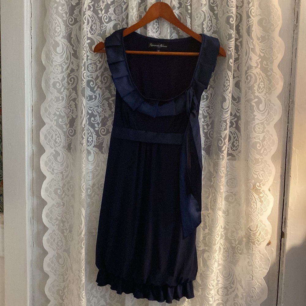 Appropriate Behavior sleeveless dress size M